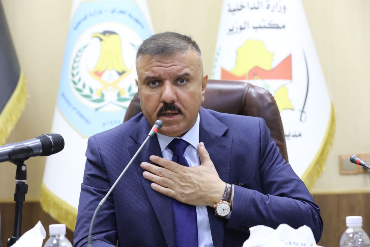 وزير الداخلية يامر بالقبض على ضابط ومفرزة في بغداد بعد مقتل مواطن