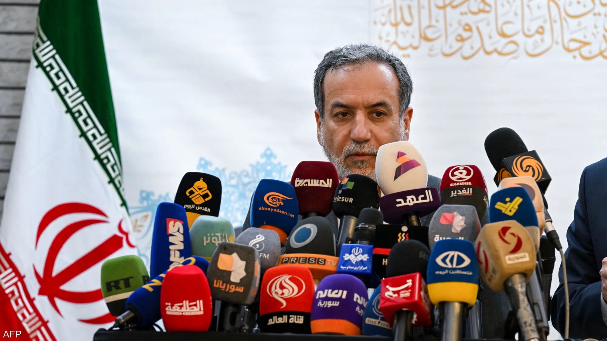 عراقجي من الكويت: دول الجوار لن تسمح باستخدام مجالها الجوي في مهاجمة إيران