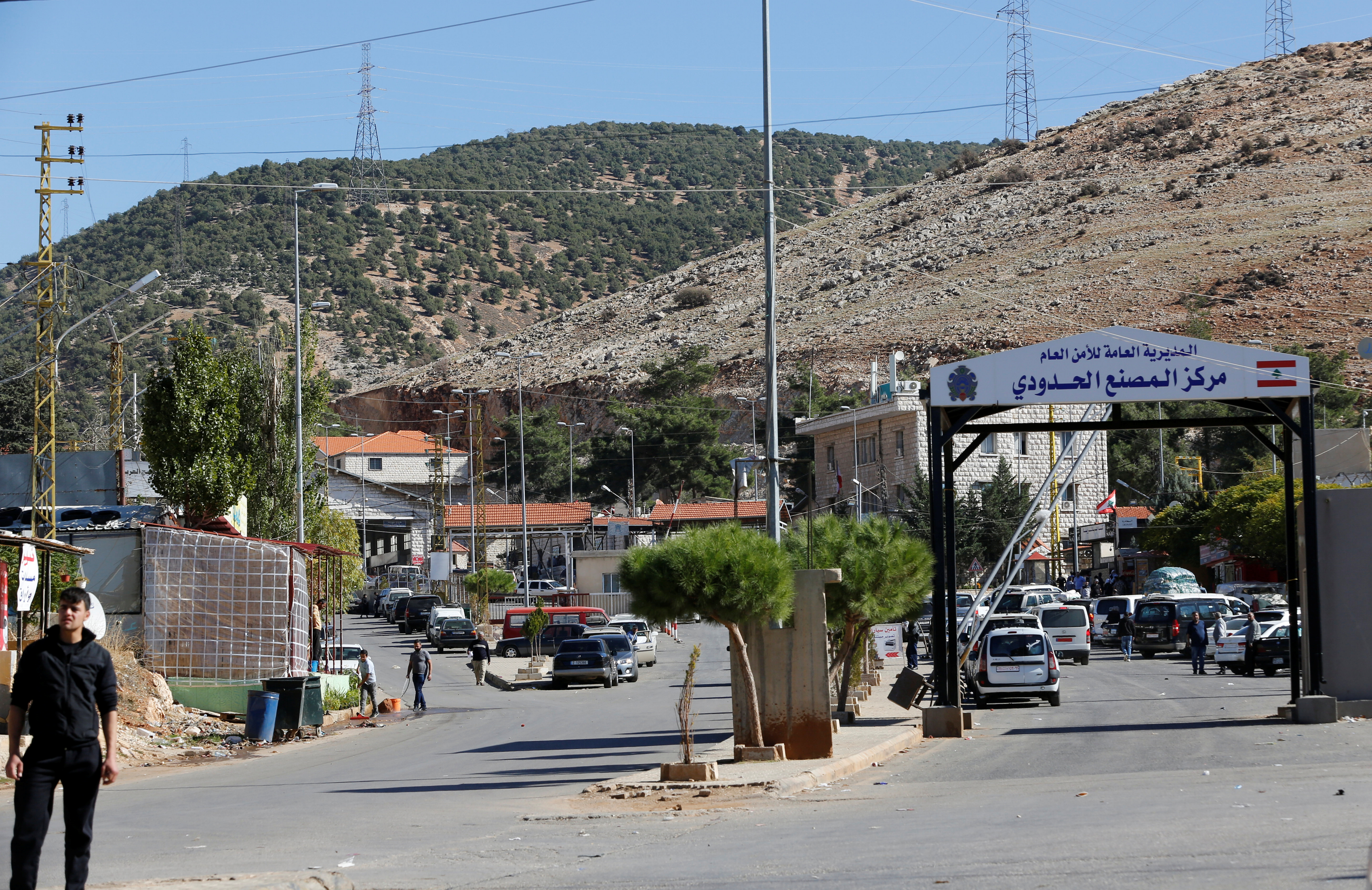 فرنسا تسلم لبنان وثائق وخرائط ترسيم الحدود مع سوريا