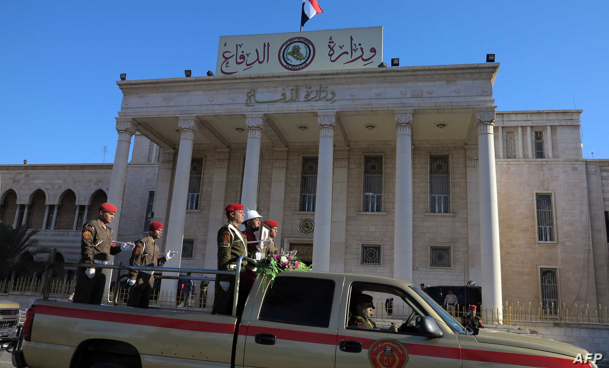 وزارة الدفاع تنفي توقيف ضابط عراقي رفيع في مطار تركي