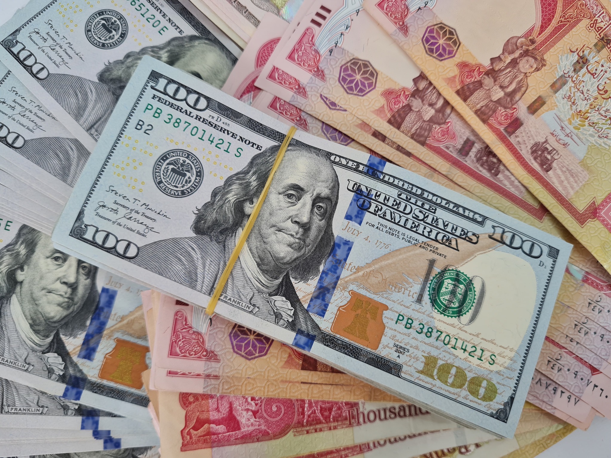 مع إغلاق البورصة.. أسعار صرف الدولار في العراق ليوم الخميس