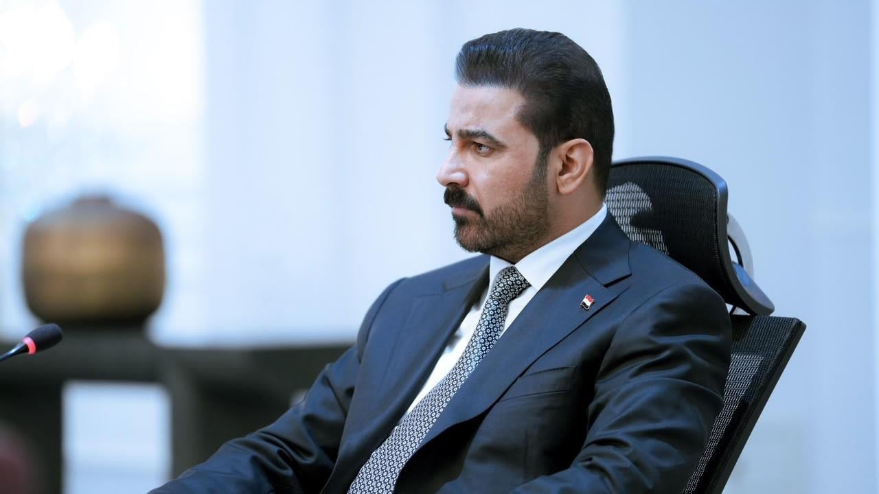 رئيس الوزراء يضمن استمرار الامتيازات المالية لموظفي المؤسسات المدمجة