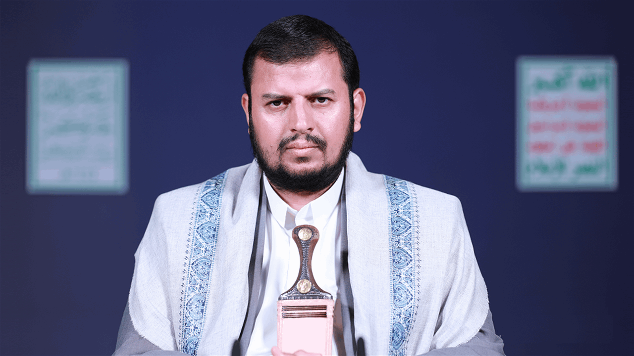 الحوثي ينفي حصار تعز