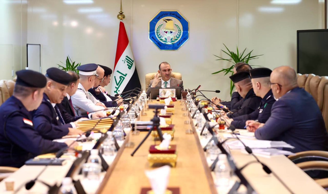 الداخلية تبحث إنشاء مشاريع خدمية ومراكز شرطة حديثة