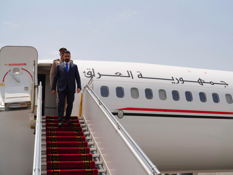 رئيس الوزراء يصل إلى العاصمة السورية دمشق
